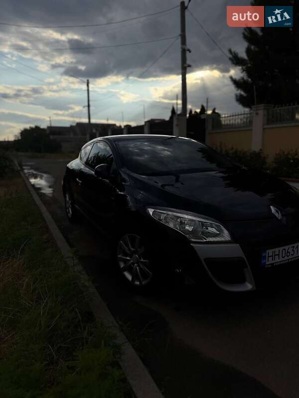 Хетчбек Renault Megane 2012 в Одесі фото 6 Хетчбек Renault Megane 2012 в Одесі