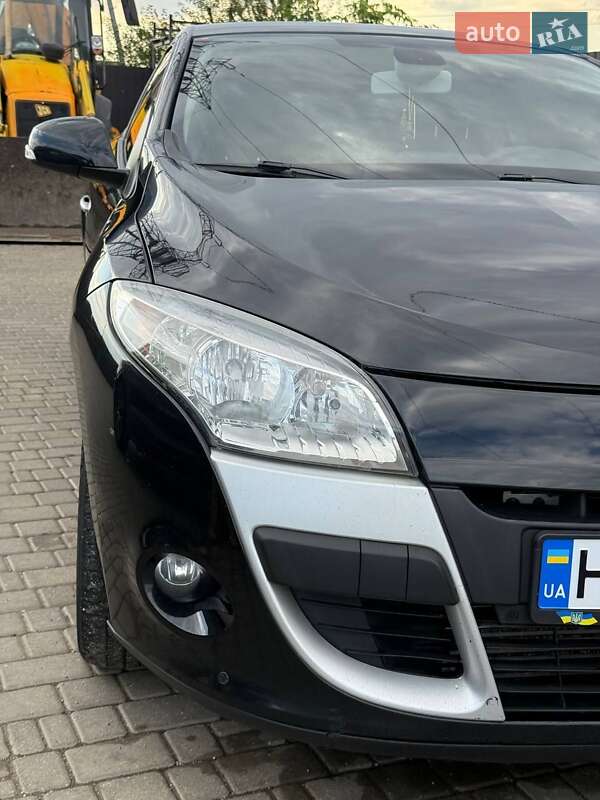 Хетчбек Renault Megane 2012 в Одесі фото 16 Хетчбек Renault Megane 2012 в Одесі