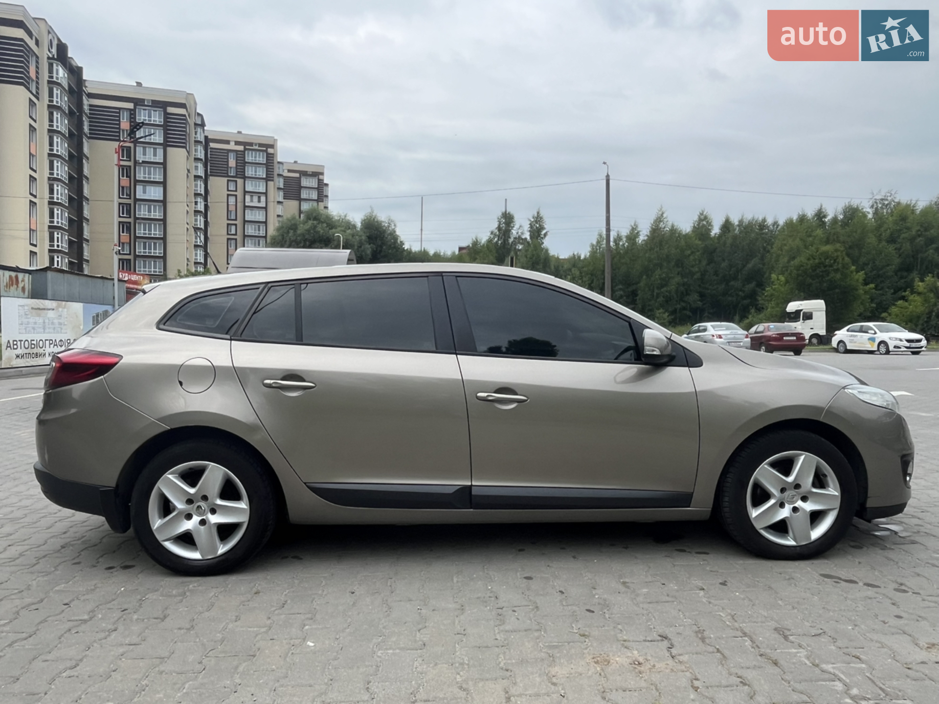 2012 Renault Megane - фото 1