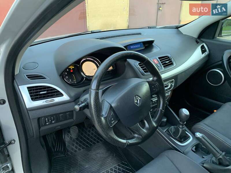 Універсал Renault Megane 2011 в Івано-Франківську