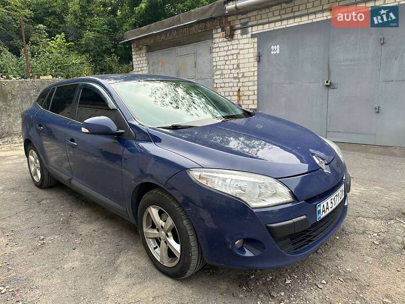 Универсал Renault Megane 2010 в Киеве