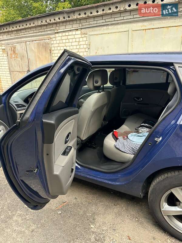 Универсал Renault Megane 2010 в Киеве