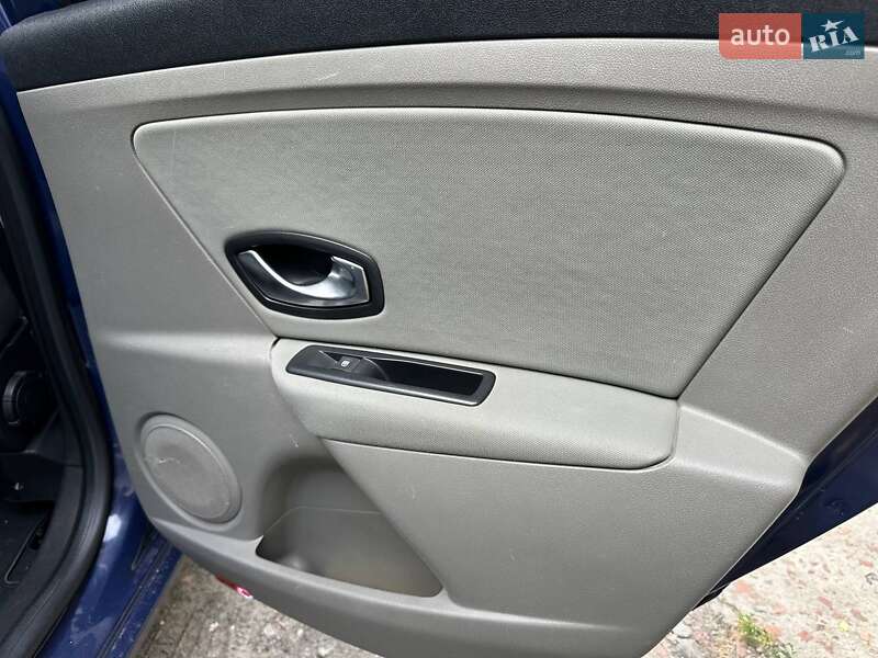 Универсал Renault Megane 2010 в Киеве