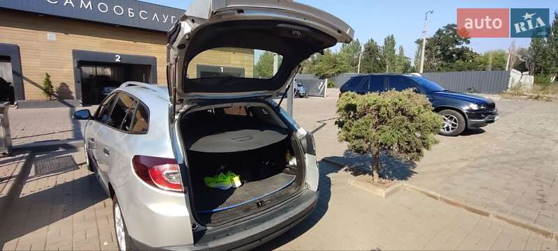 Универсал Renault Megane 2011 в Краматорске фото 7 Универсал Renault Megane 2011 в Краматорске