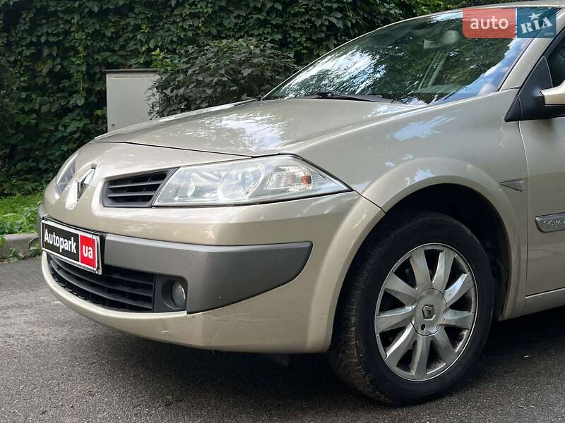Седан Renault Megane 2006 в Киеве фото 10 Седан Renault Megane 2006 в Киеве