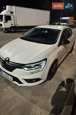 Хэтчбек Renault Megane 2016 в Львове