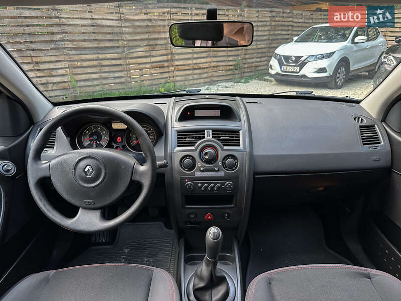 Универсал Renault Megane 2007 в Бродах фото 85 Универсал Renault Megane 2007 в Бродах