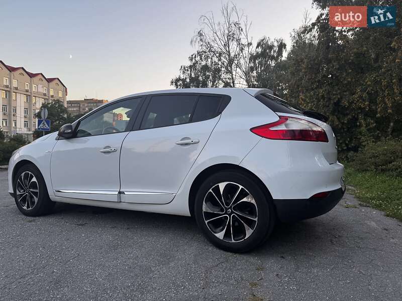 Хэтчбек Renault Megane 2014 в Киеве