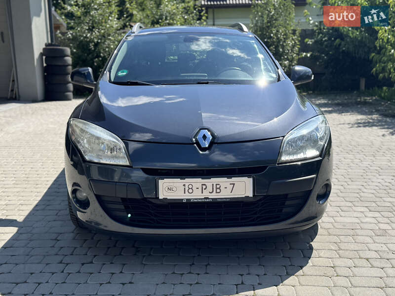 Універсал Renault Megane 2011 в Старокостянтинові фото 2 Універсал Renault Megane 2011 в Старокостянтинові