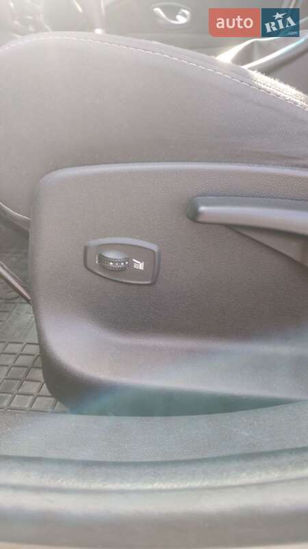 Универсал Renault Megane 2011 в Львове фото 6 Универсал Renault Megane 2011 в Львове