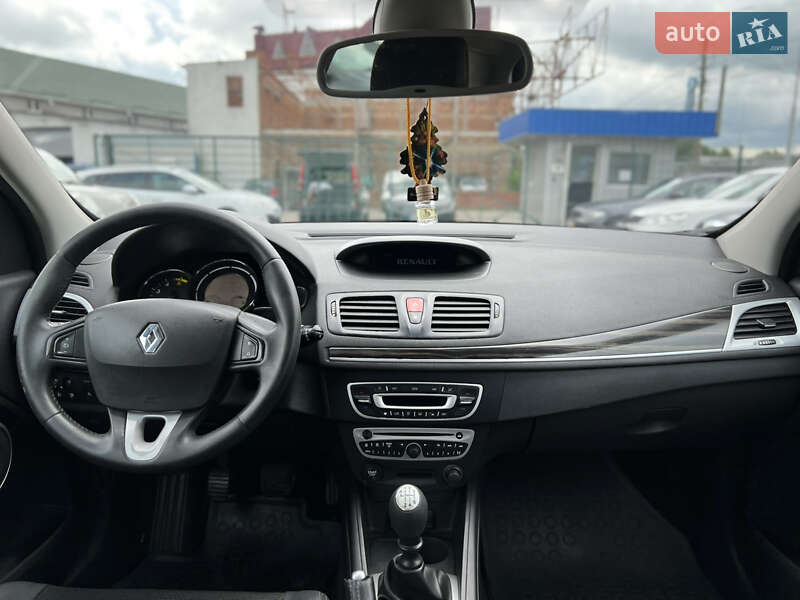 Универсал Renault Megane 2010 в Староконстантинове