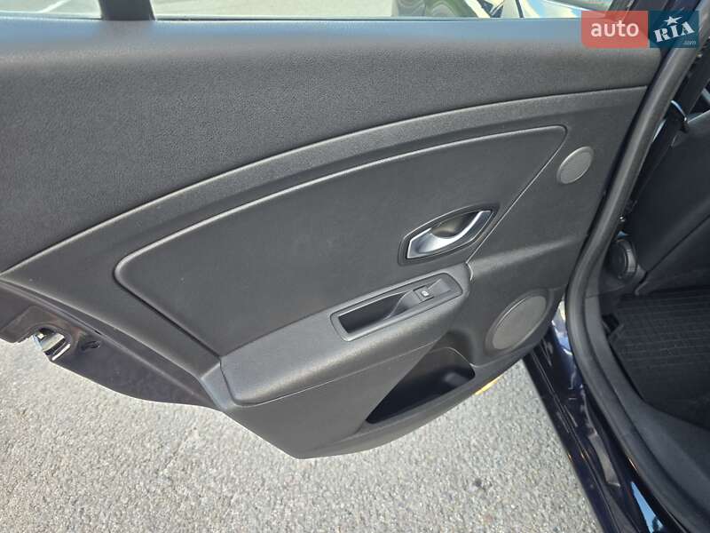 Хэтчбек Renault Megane 2009 в Ковеле фото 31 Хэтчбек Renault Megane 2009 в Ковеле