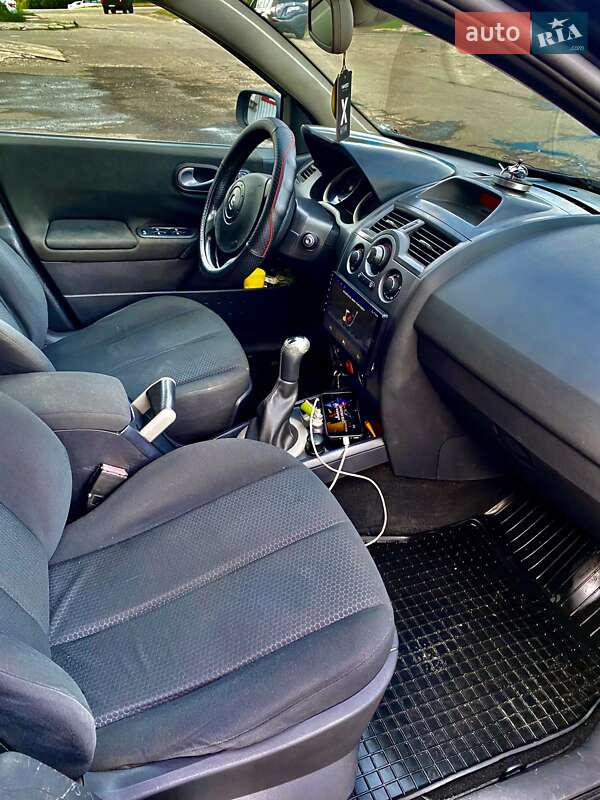 Renault Megane 2004