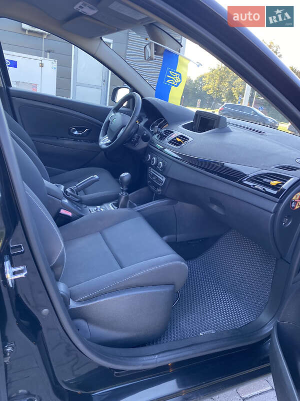 Универсал Renault Megane 2011 в Ивано-Франковске