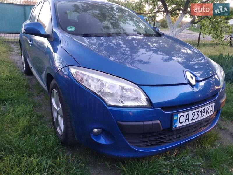 Хэтчбек Renault Megane 2011 в Черкассах фото 11 Хэтчбек Renault Megane 2011 в Черкассах