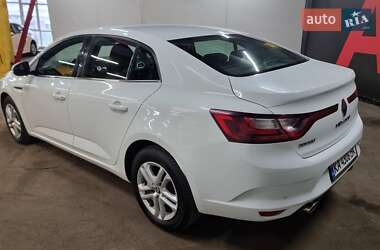 Седан Renault Megane 2020 в 