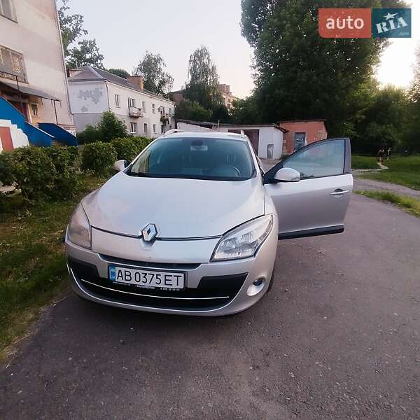 Універсал Renault Megane 2011 в Рівному