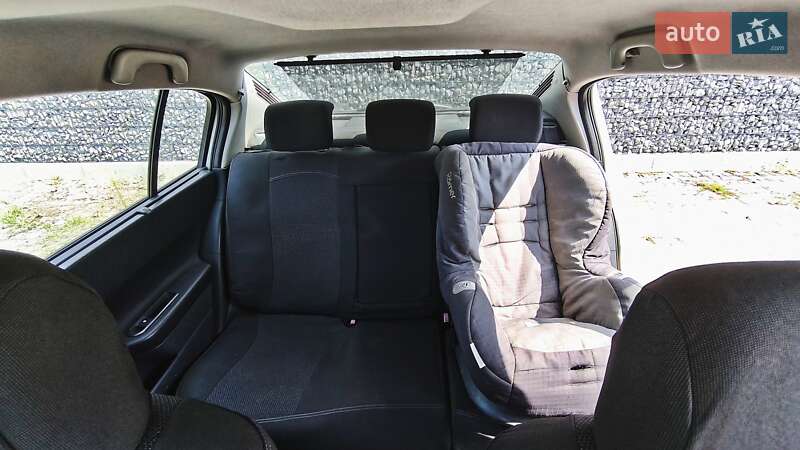 Седан Renault Megane 2005 в Кельменцах фото 9 Седан Renault Megane 2005 в Кельменцах