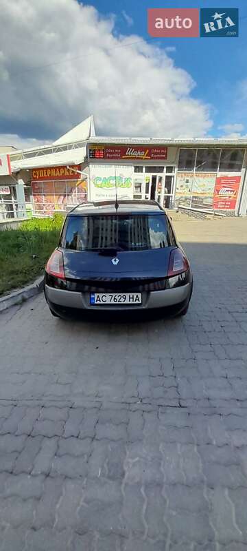 Хэтчбек Renault Megane 2004 в Нововолынске