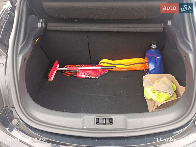 Хетчбек Renault Megane 2013 в Ужгороді