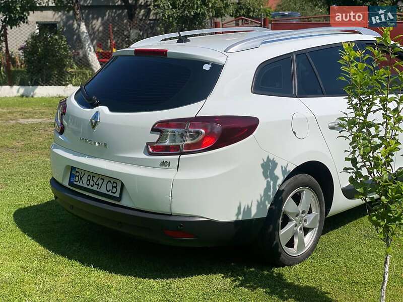 Універсал Renault Megane 2011 в Радивиліві фото 4 Універсал Renault Megane 2011 в Радивиліві