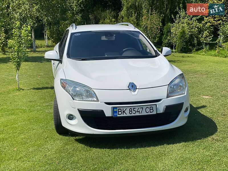 Універсал Renault Megane 2011 в Радивиліві фото 9 Універсал Renault Megane 2011 в Радивиліві