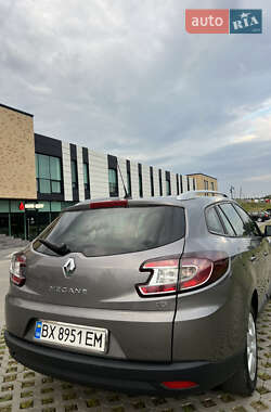 Универсал Renault Megane 2011 в 