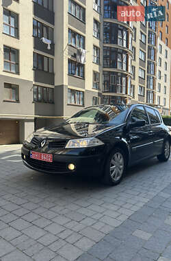 Хэтчбек Renault Megane 2007 в Городенке