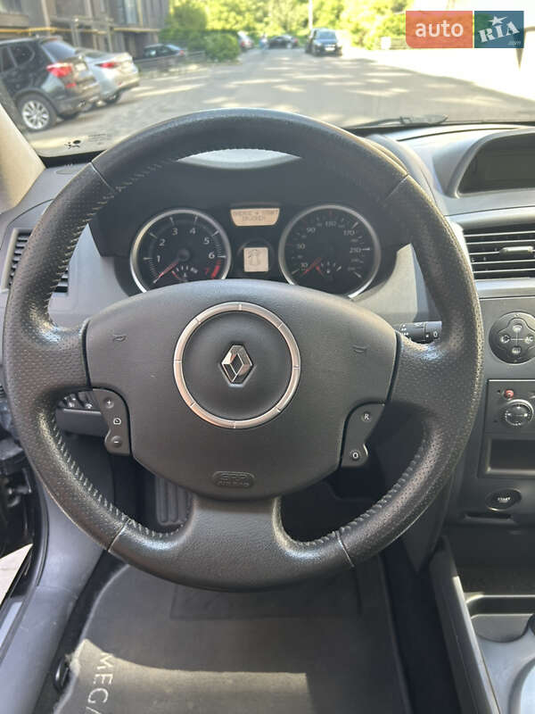 Хэтчбек Renault Megane 2007 в Ивано-Франковске фото 17 Хэтчбек Renault Megane 2007 в Ивано-Франковске