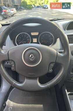 Хэтчбек Renault Megane 2007 в 