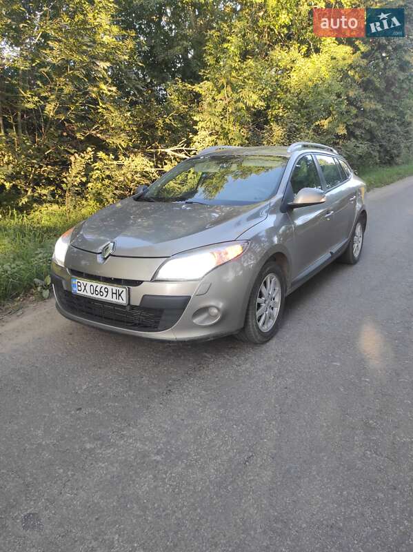 Универсал Renault Megane 2010 в 