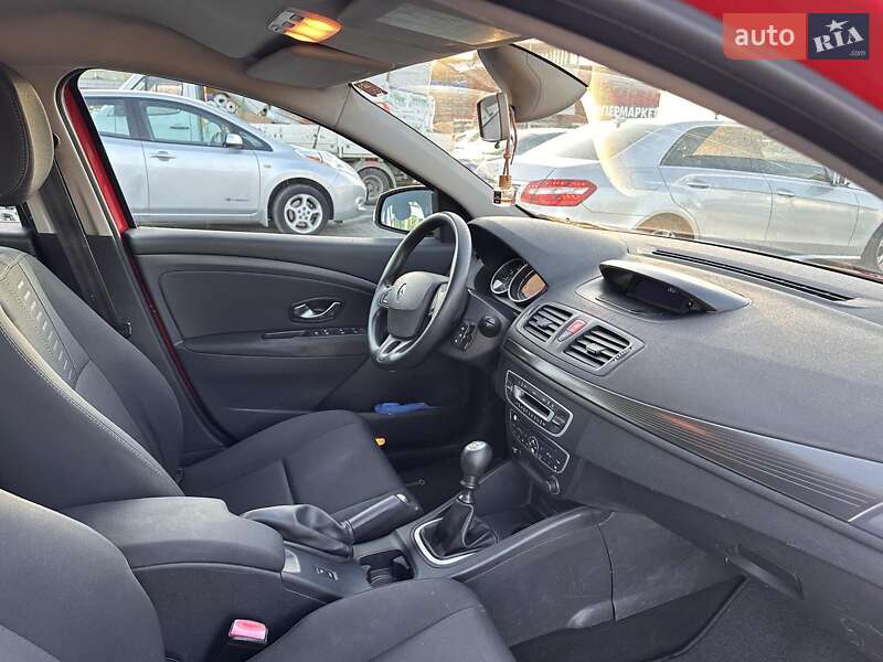 Універсал Renault Megane 2011 в Львові фото 9 Універсал Renault Megane 2011 в Львові
