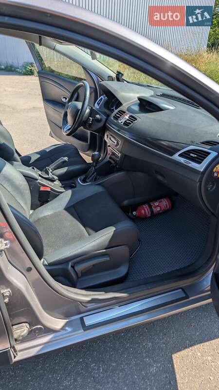 Хетчбек Renault Megane 2009 в Дніпрі