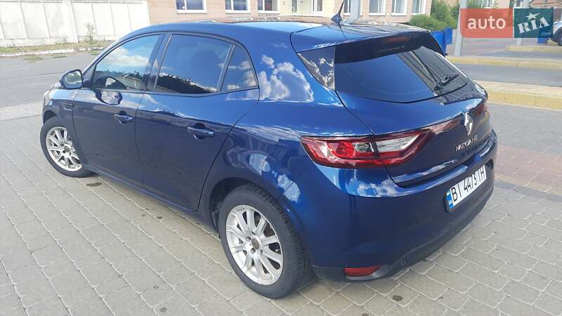 Хэтчбек Renault Megane 2016 в Полтаве