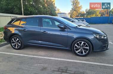 Универсал Renault Megane 2016 в 