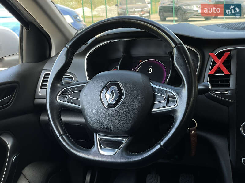 Хэтчбек Renault Megane 2016 в Бердичеве фото 35 Хэтчбек Renault Megane 2016 в Бердичеве