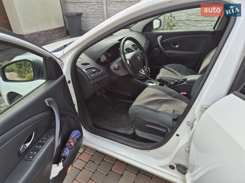 Хэтчбек Renault Megane 2015 в Ровно