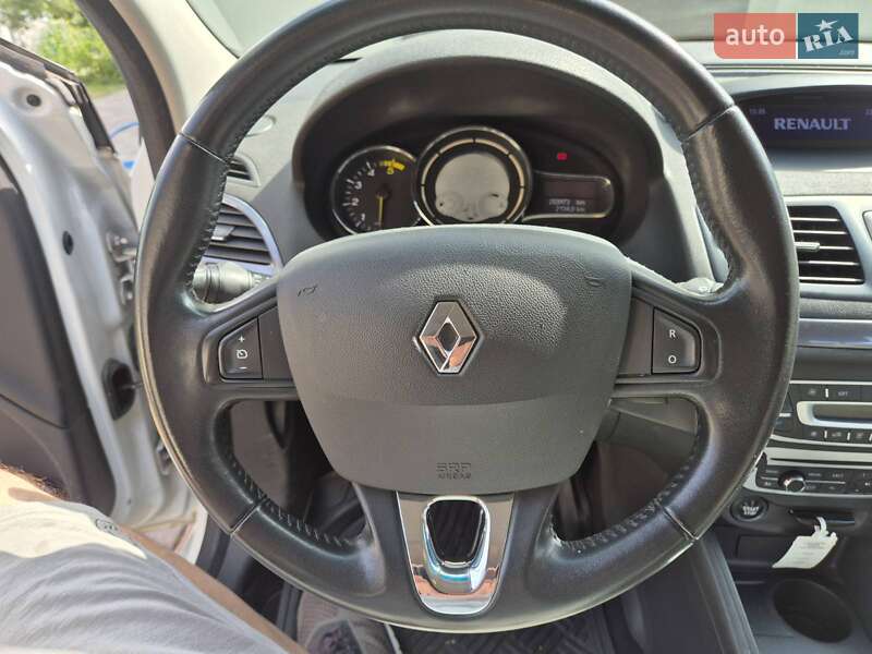 Хэтчбек Renault Megane 2015 в Ровно