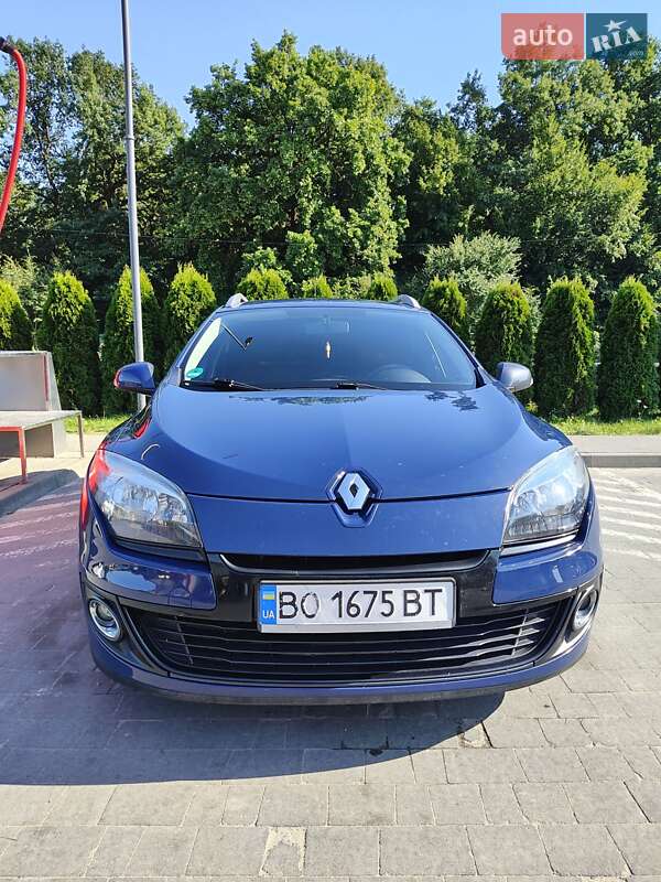 Універсал Renault Megane 2012 в Новояворівську