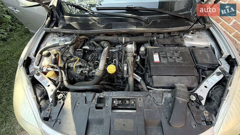 Универсал Renault Megane 2010 в Львове фото 14 Универсал Renault Megane 2010 в Львове