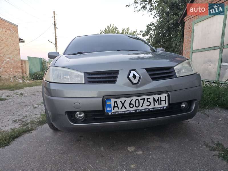 Седан Renault Megane 2003 в Богодухове