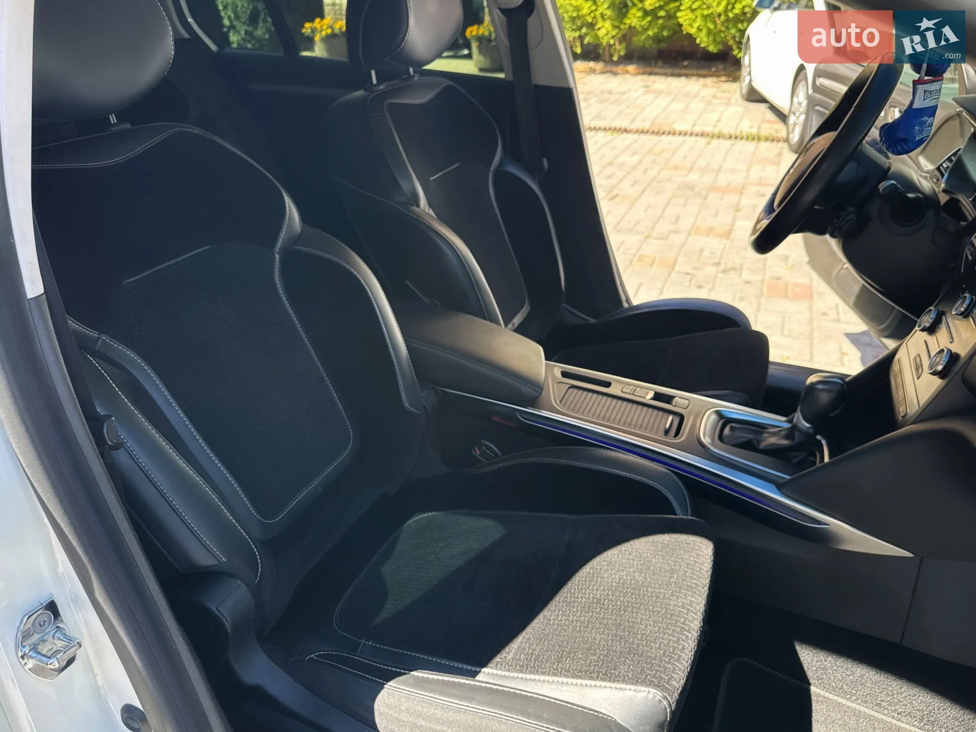 2016 Renault Megane - мініатюра 13