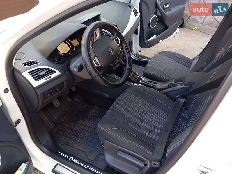 Универсал Renault Megane 2011 в Могилев-Подольске фото 11 Универсал Renault Megane 2011 в Могилев-Подольске