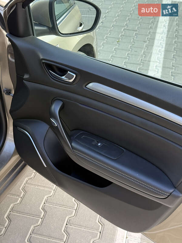Универсал Renault Megane 2017 в Тернополе фото 18 Универсал Renault Megane 2017 в Тернополе