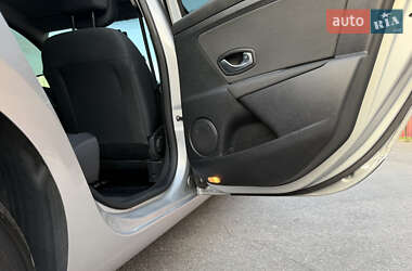 Универсал Renault Megane 2010 в 