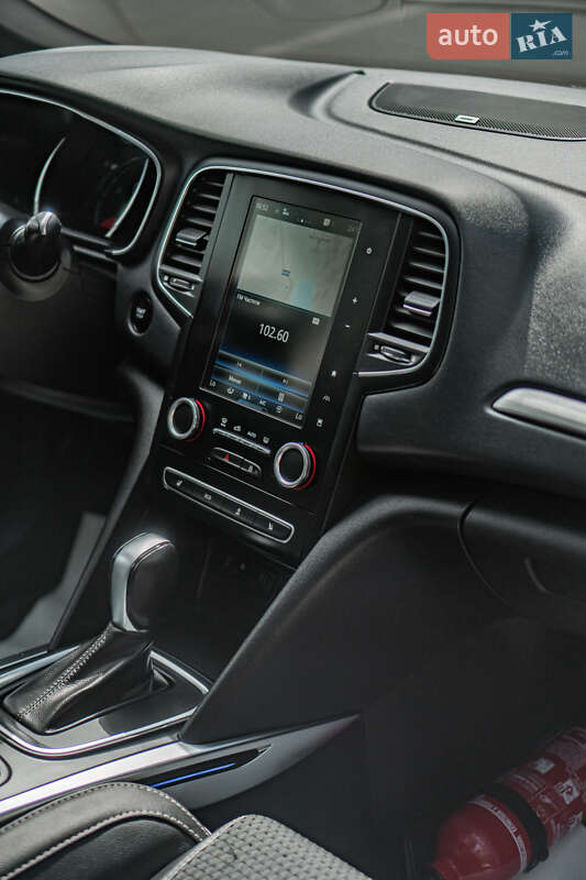 Універсал Renault Megane 2018 в Бурштині