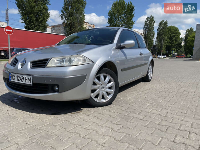 Купе Renault Megane 2007 в 