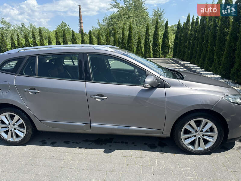 Універсал Renault Megane 2012 в Надвірній