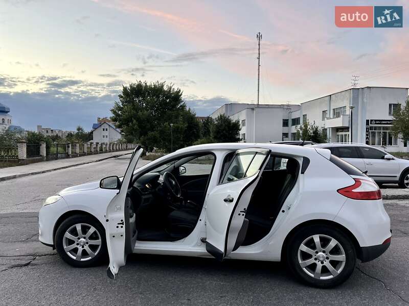Хетчбек Renault Megane 2009 в Володимирці