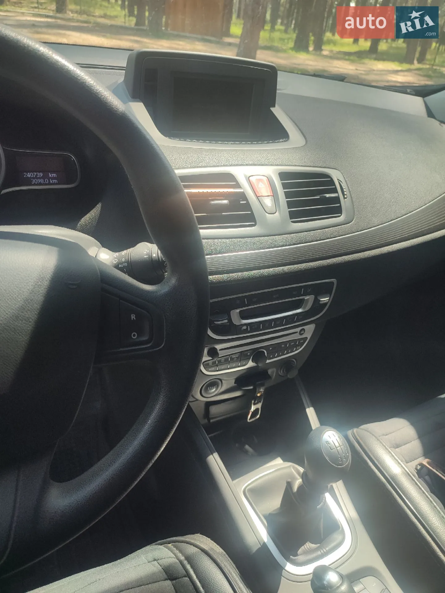 2010 Renault Megane - мініатюра 11